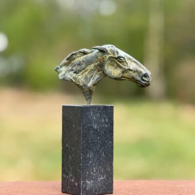 Draf- en Rensportpaard hoofdje brons